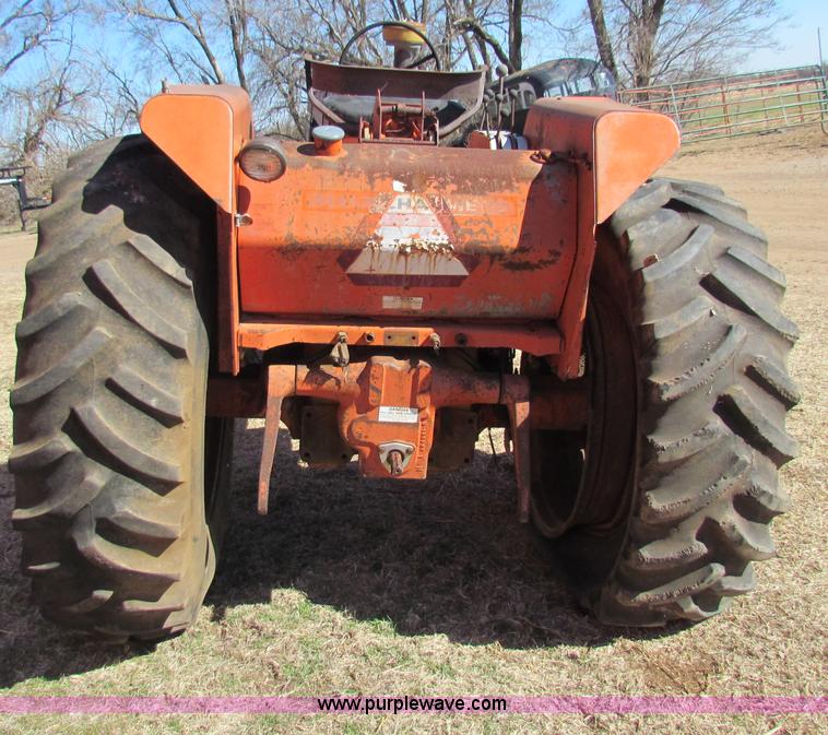 image for item I7477 Allis Chalmers 190 tractor