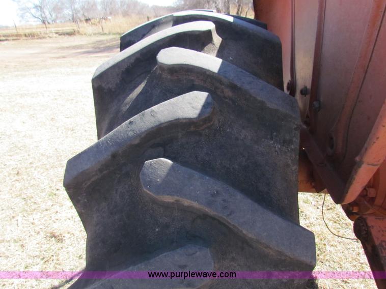 image for item I7478 Allis Chalmers D17 tractor