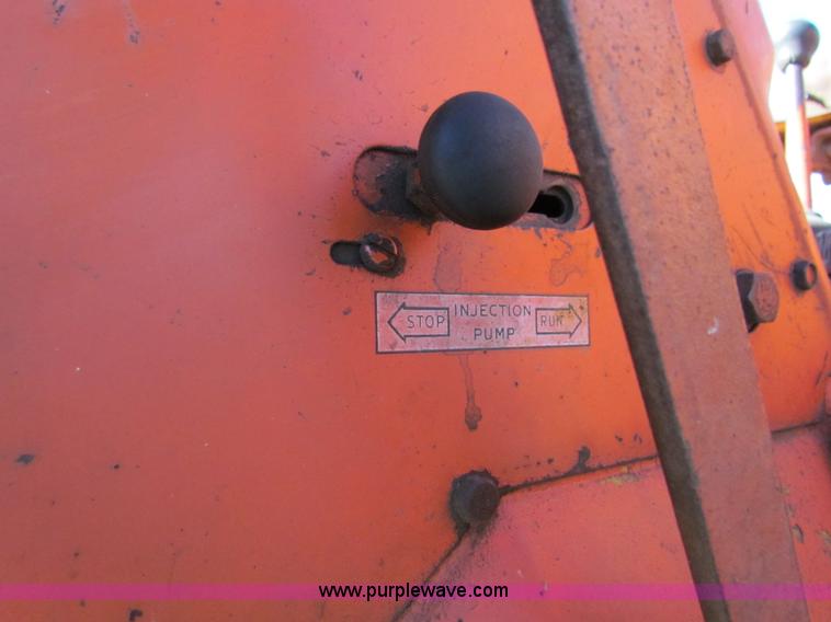 image for item I7479 Allis Chalmers D19 tractor