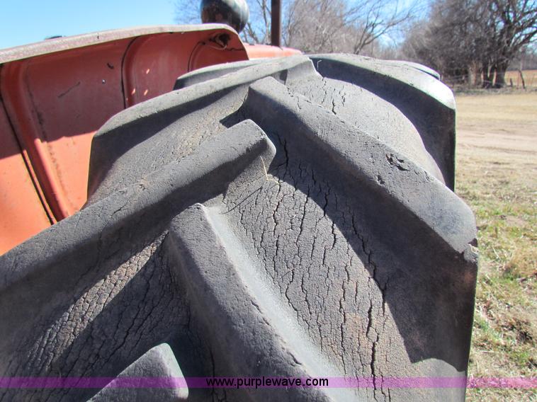 image for item I7479 Allis Chalmers D19 tractor