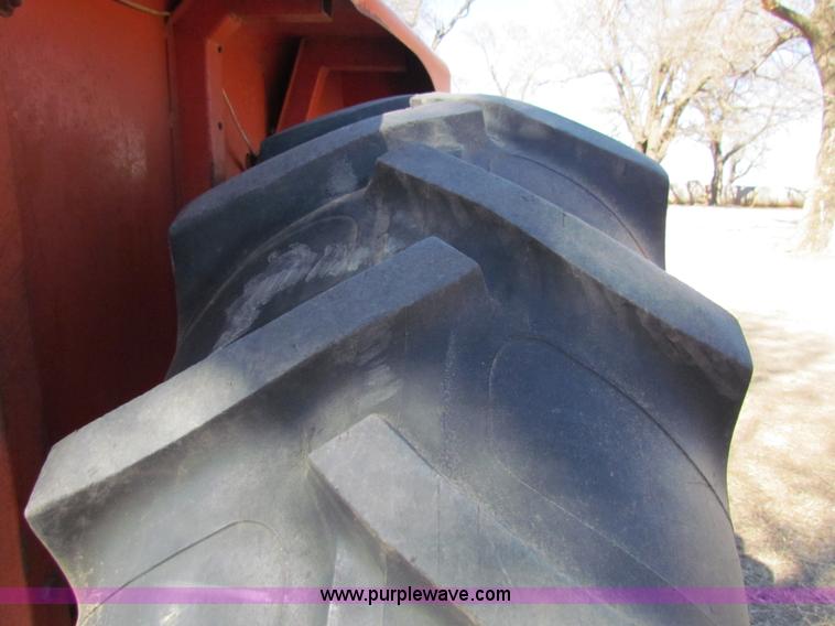 image for item I7480 Allis Chalmers 190XT tractor