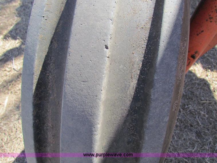 image for item I7480 Allis Chalmers 190XT tractor