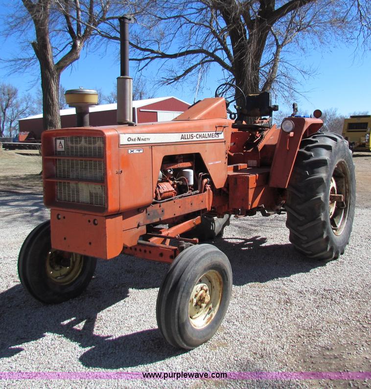 image for item I7481 Allis Chalmers 190XT tractor