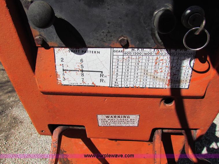 image for item I7481 Allis Chalmers 190XT tractor