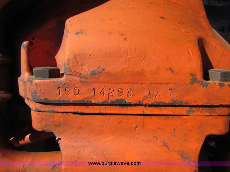 image for item I7481 Allis Chalmers 190XT tractor