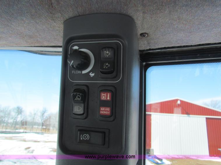 image for item I7489 2006 New Holland TV145 MFWD Bi-directional tractor