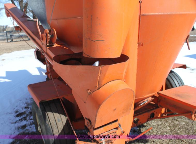 image for item I7490 Wetmore 858 grinder/mixer
