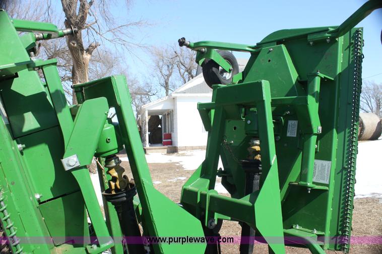 image for item I7491 2006 Frontier FM1015R 15' batwing mower