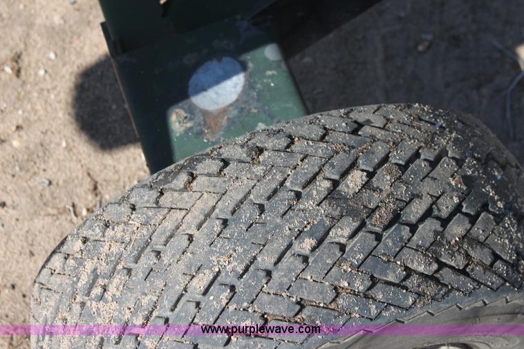 image for item I7491 2006 Frontier FM1015R 15' batwing mower