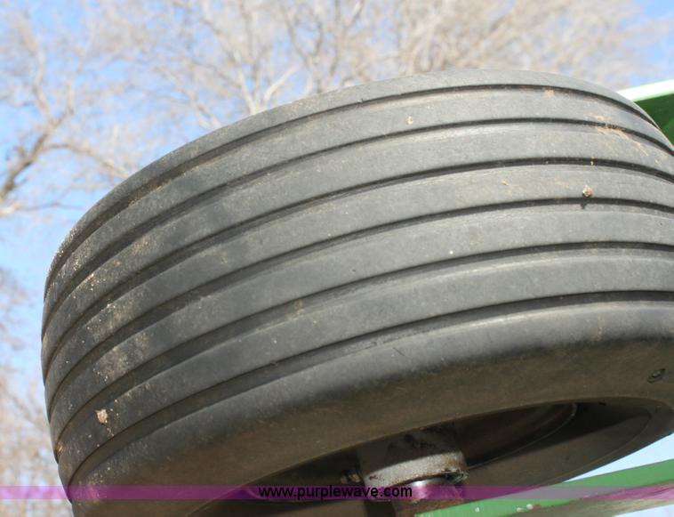 image for item I7491 2006 Frontier FM1015R 15' batwing mower