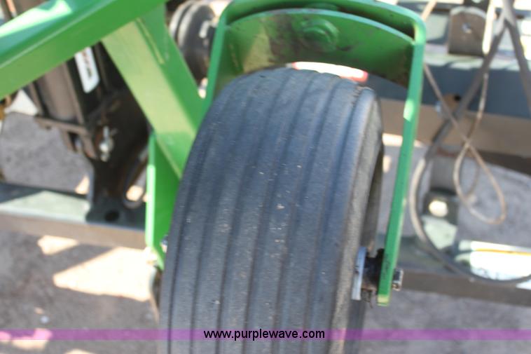 image for item I7491 2006 Frontier FM1015R 15' batwing mower