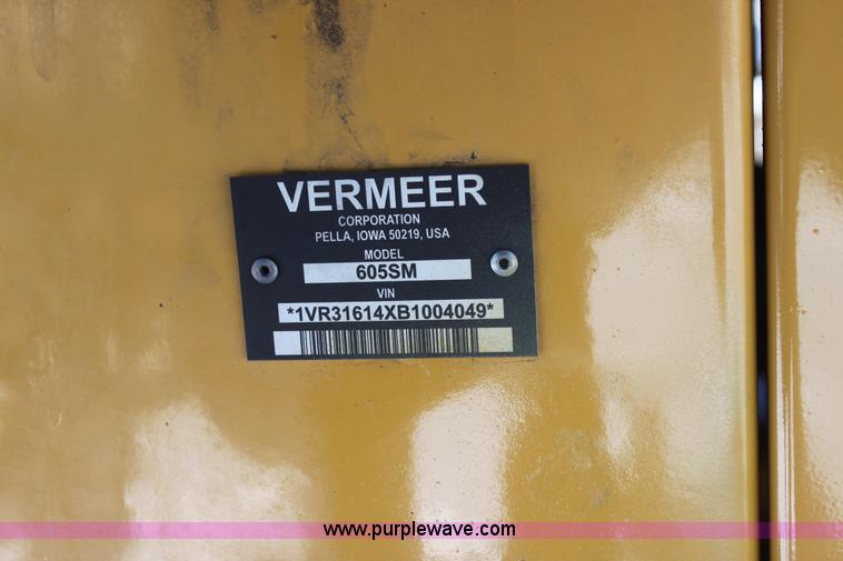 image for item I7492 2011 Vermeer 605 Super M round baler