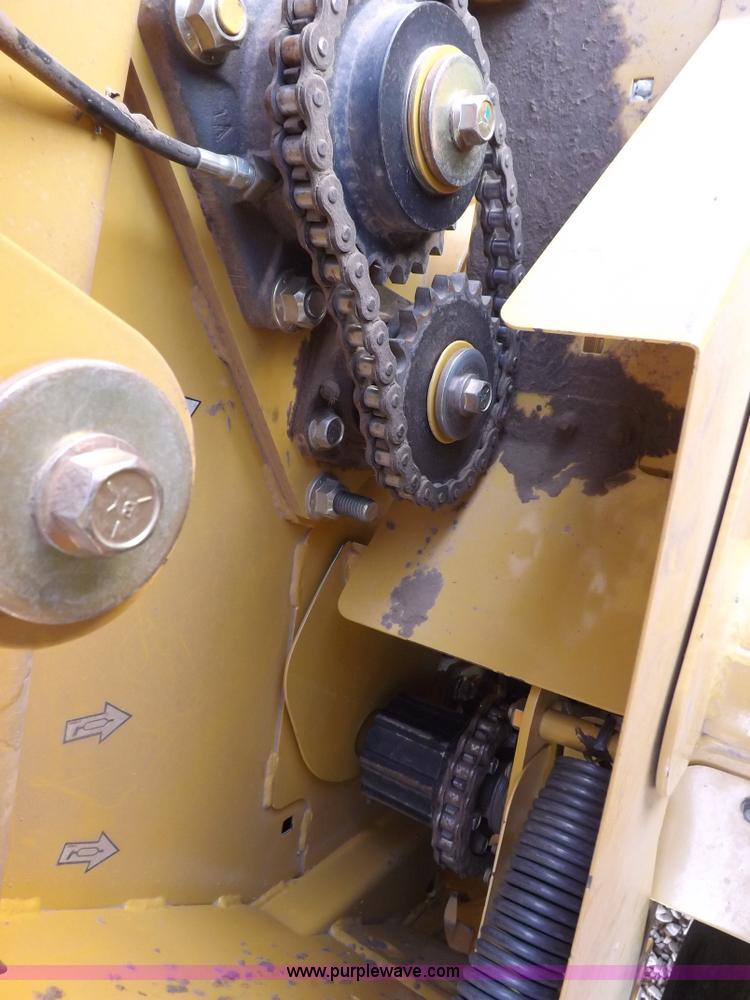 image for item I9026 Vermeer 605M round baler