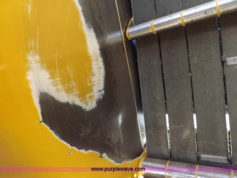 image for item I9026 Vermeer 605M round baler