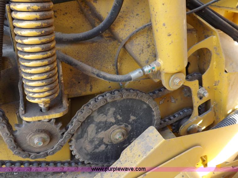 image for item I9026 Vermeer 605M round baler