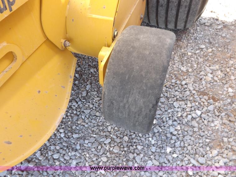 image for item I9026 Vermeer 605M round baler