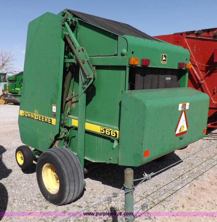 image for item I9027 1998 John Deere 566 round baler