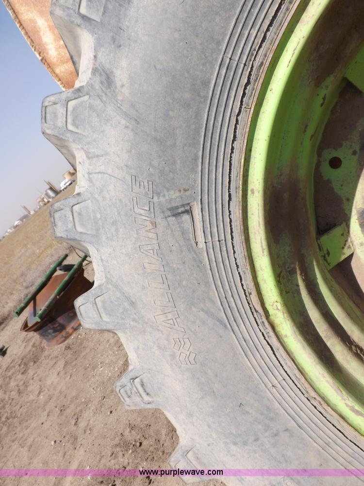 image for item I9041 (2) tires