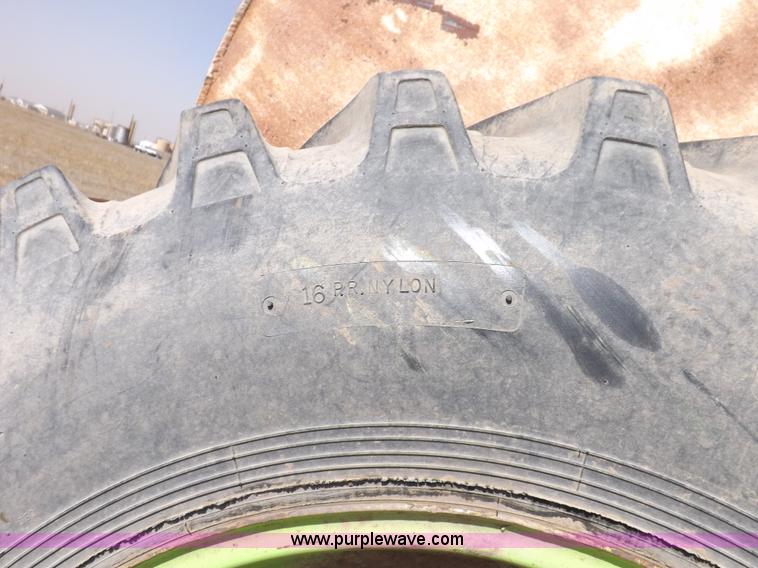 image for item I9041 (2) tires