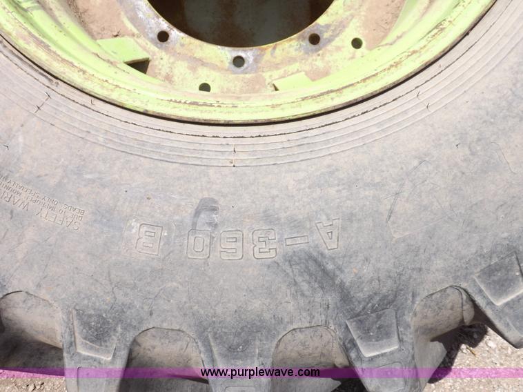 image for item I9041 (2) tires