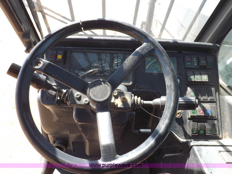 image for item I9042 2003 Bobcat T40140 telehandler