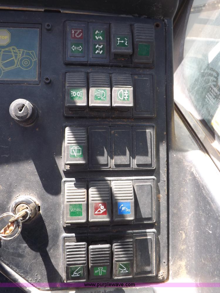 image for item I9042 2003 Bobcat T40140 telehandler