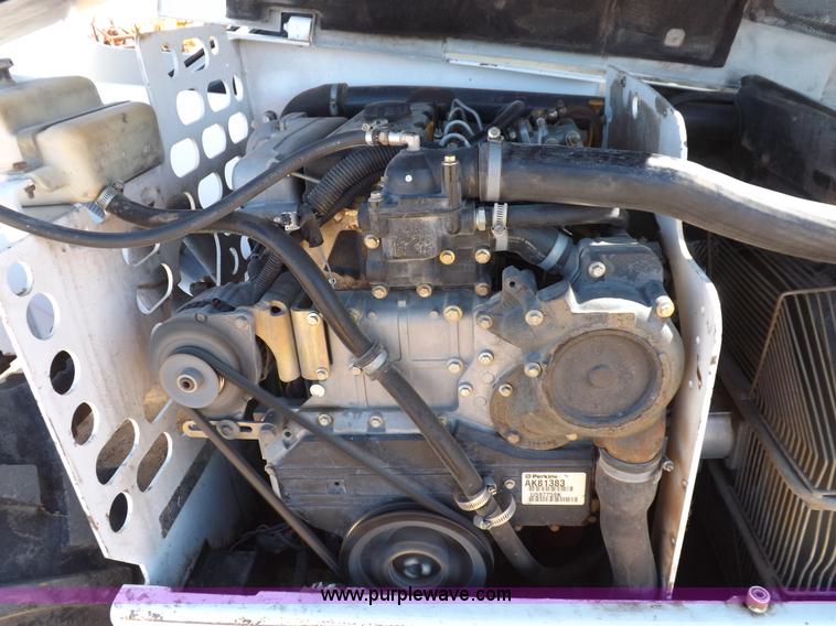 image for item I9042 2003 Bobcat T40140 telehandler