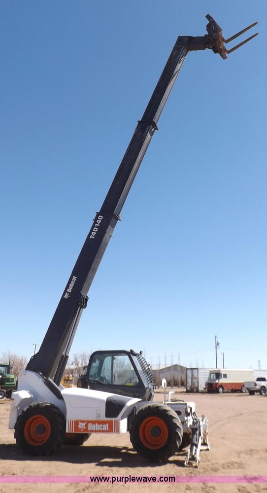 image for item I9042 2003 Bobcat T40140 telehandler