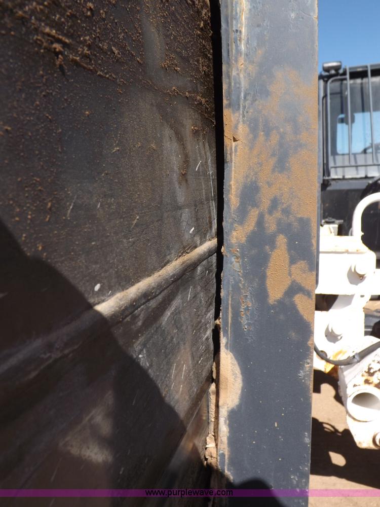 image for item I9042 2003 Bobcat T40140 telehandler