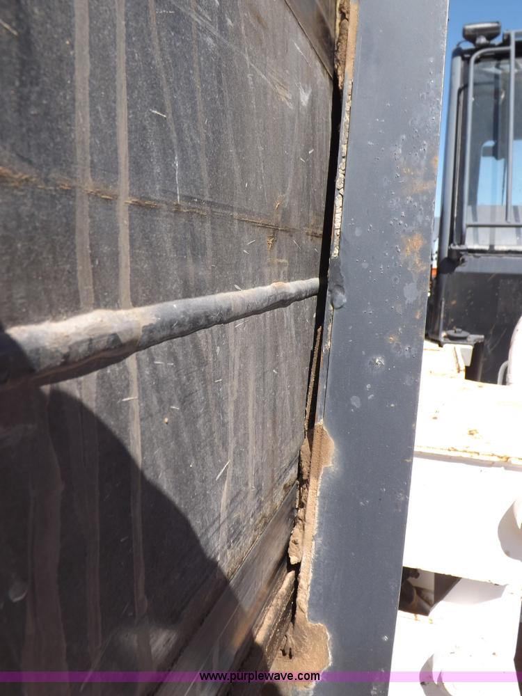 image for item I9042 2003 Bobcat T40140 telehandler