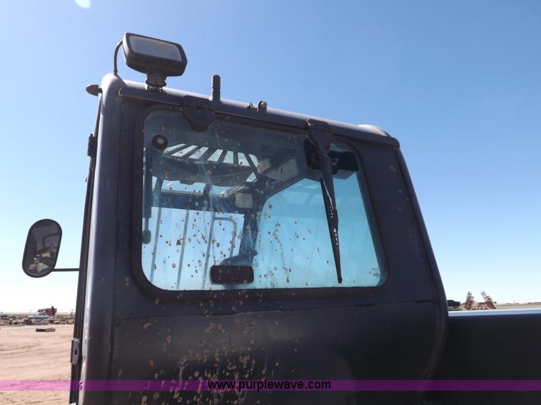 image for item I9042 2003 Bobcat T40140 telehandler