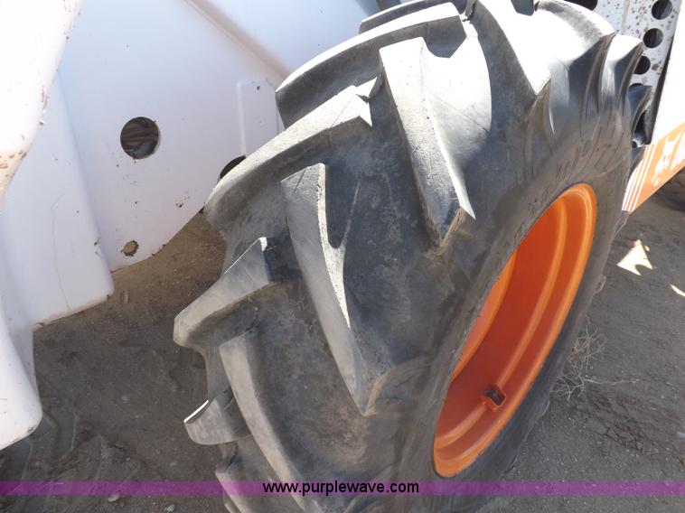 image for item I9042 2003 Bobcat T40140 telehandler