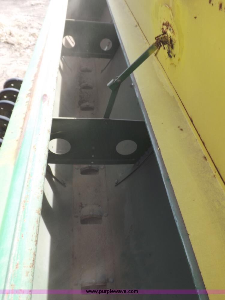 image for item I9044 (3) John Deere  drills