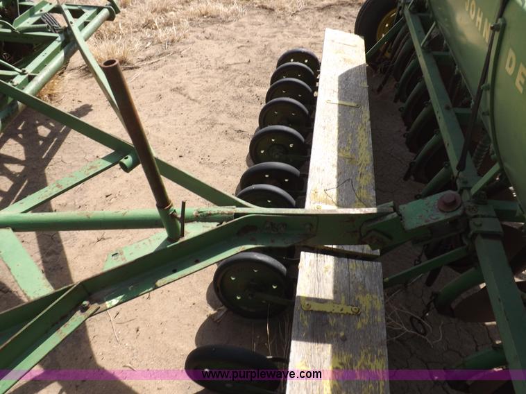 image for item I9044 (3) John Deere  drills