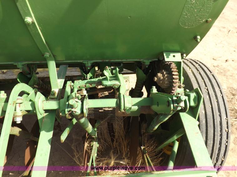 image for item I9044 (3) John Deere  drills