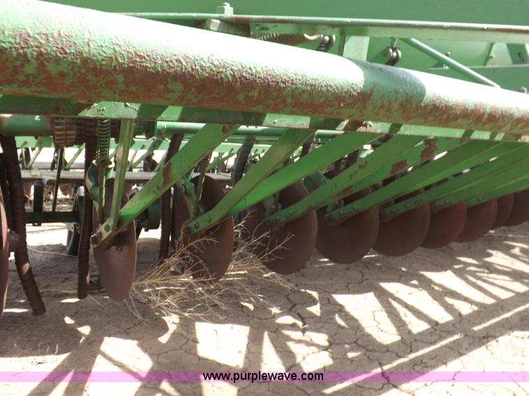 image for item I9044 (3) John Deere  drills
