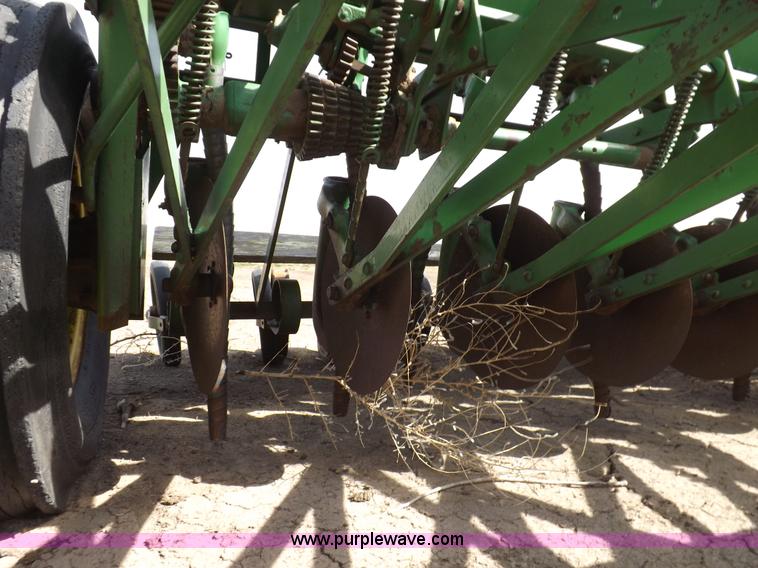 image for item I9044 (3) John Deere  drills