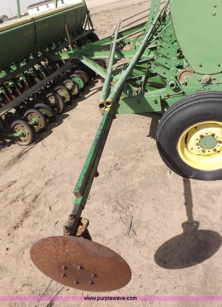 image for item I9044 (3) John Deere  drills
