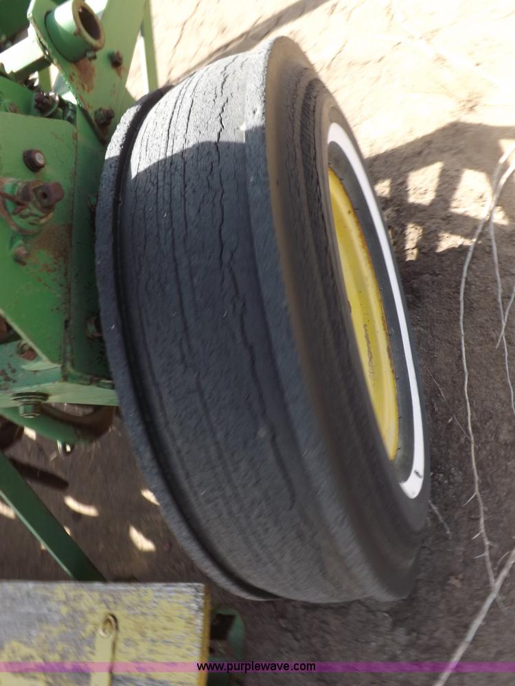 image for item I9044 (3) John Deere  drills