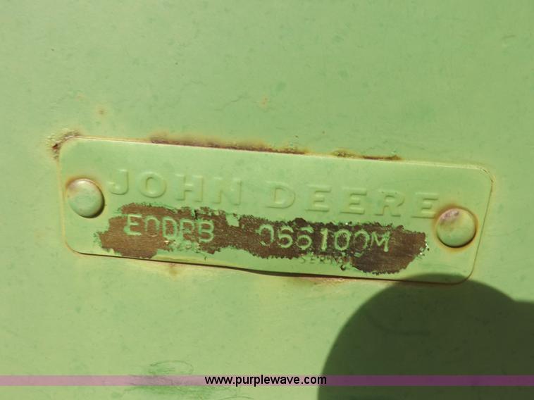 image for item I9044 (3) John Deere  drills