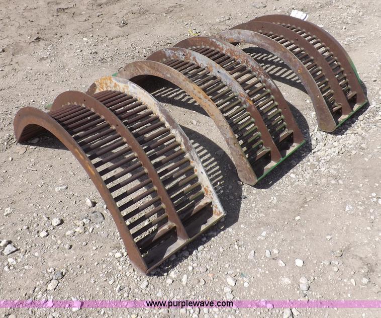 image for item I9046 (3) concaves