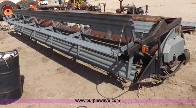 image for item I9047 Deutz Allis 24' head