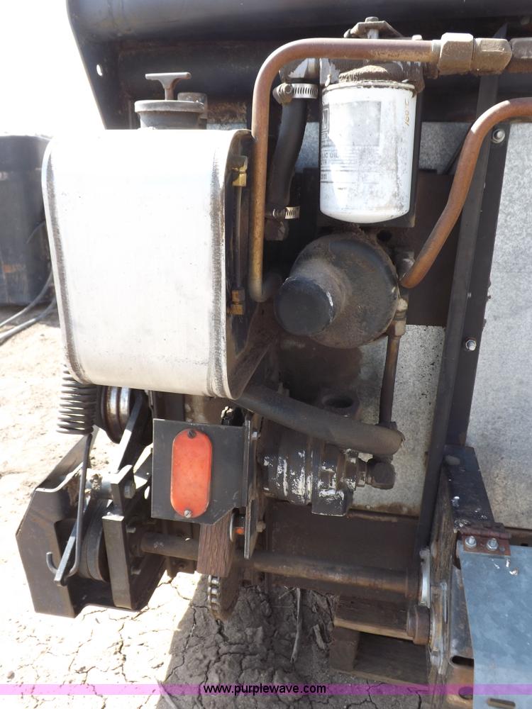 image for item I9047 Deutz Allis 24' head