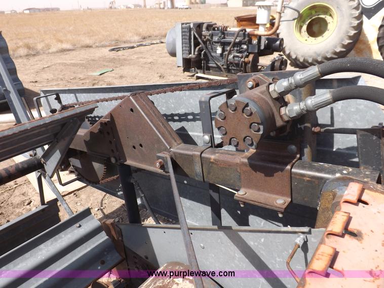 image for item I9047 Deutz Allis 24' head