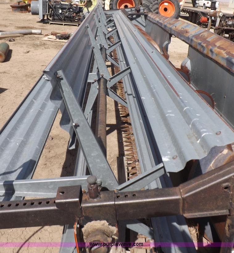 image for item I9047 Deutz Allis 24' head