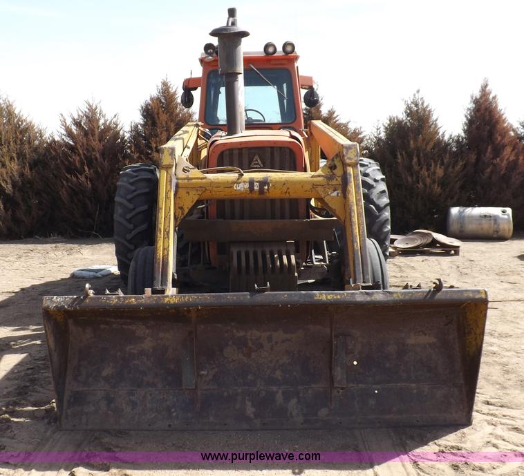 image for item I9054 1980 Allis Chalmers 7060 tractor