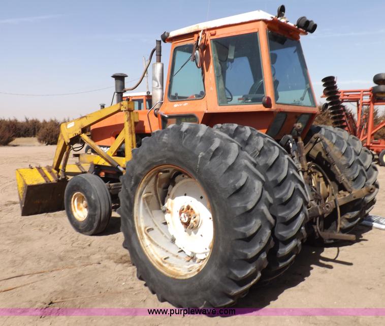 image for item I9054 1980 Allis Chalmers 7060 tractor