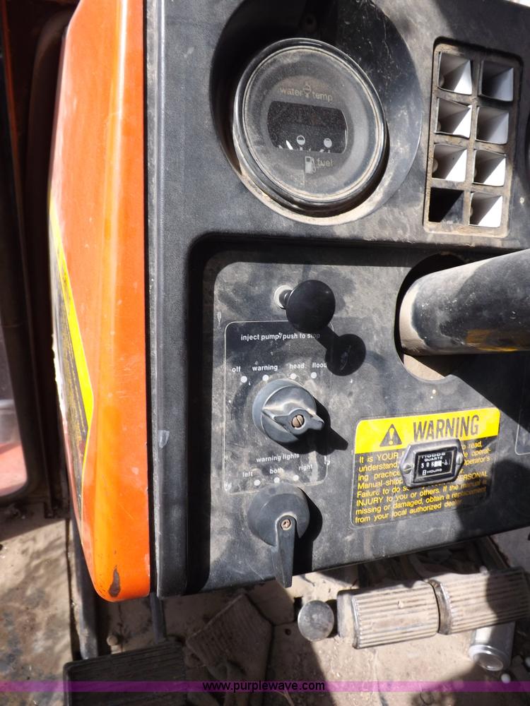 image for item I9054 1980 Allis Chalmers 7060 tractor