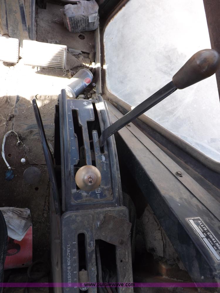 image for item I9054 1980 Allis Chalmers 7060 tractor