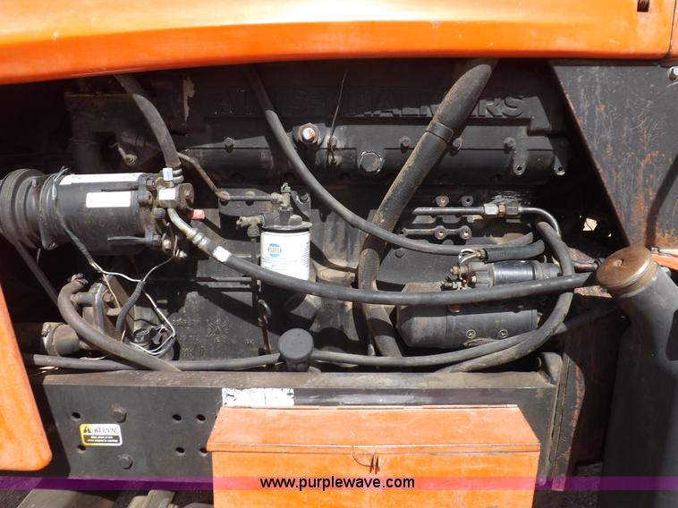 image for item I9055 1980 Allis Chalmers 7060 tractor